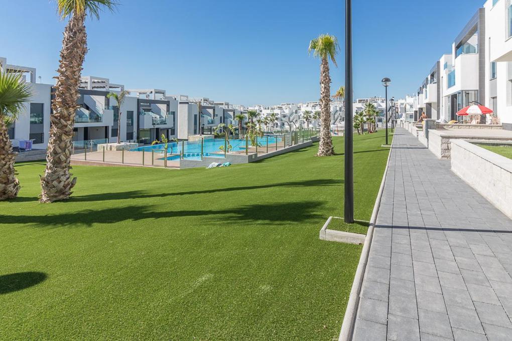 Calle Bullas Topfloor Lejlighed Torrevieja Exteriör bild