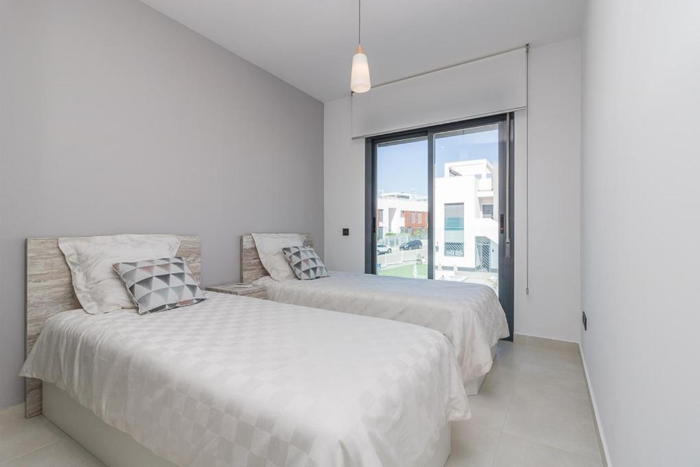 Calle Bullas Topfloor Lejlighed Torrevieja Exteriör bild